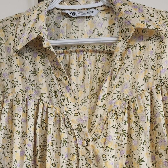 Floral Blouse - Picture 7 of 7